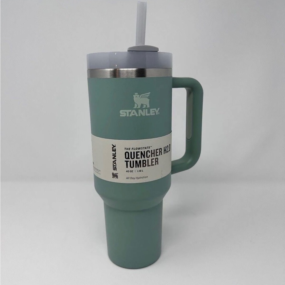 Stanley 40 oz. Quencher H2.0
FlowState Tumbler- Eucalyptus